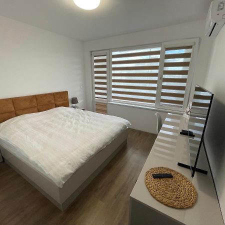 Dety'S Apartment Burgas ภายนอก รูปภาพ