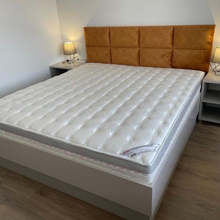 Dety'S Apartment Burgas ภายนอก รูปภาพ