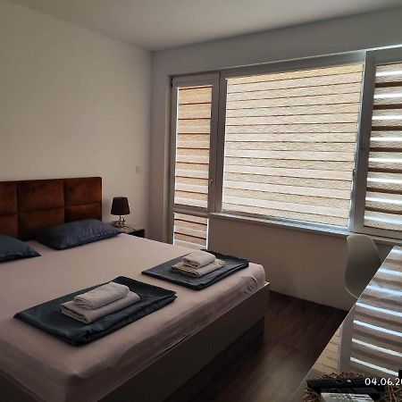 Dety'S Apartment Burgas ภายนอก รูปภาพ