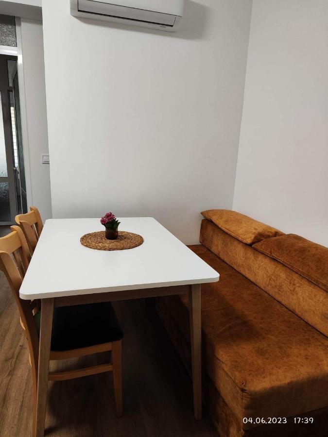 Dety'S Apartment Burgas ภายนอก รูปภาพ
